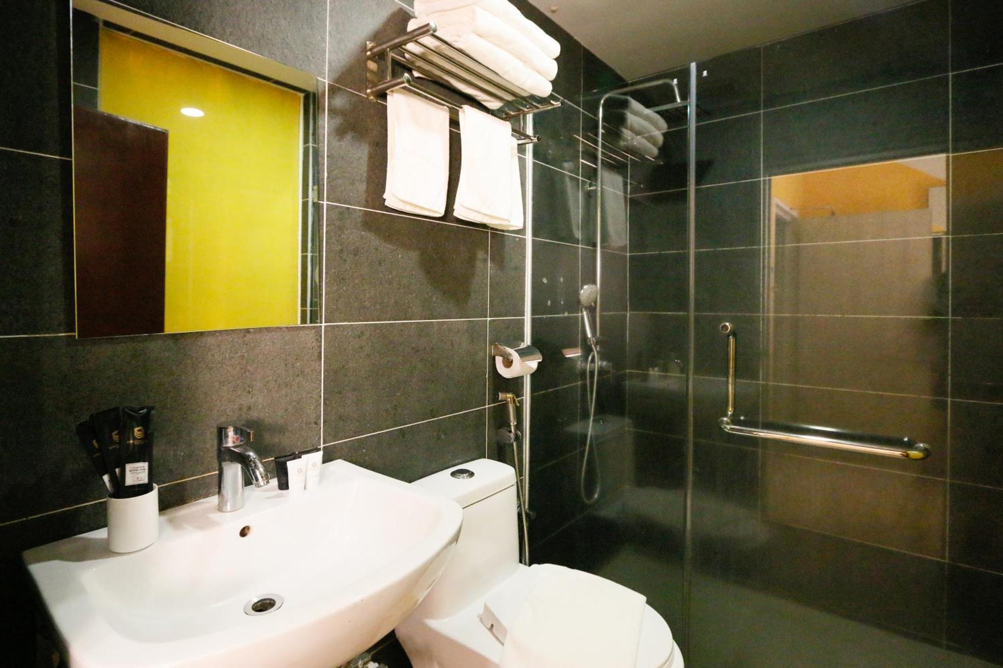 Golden Roof Hotel Sunway Ipoh Kültér fotó